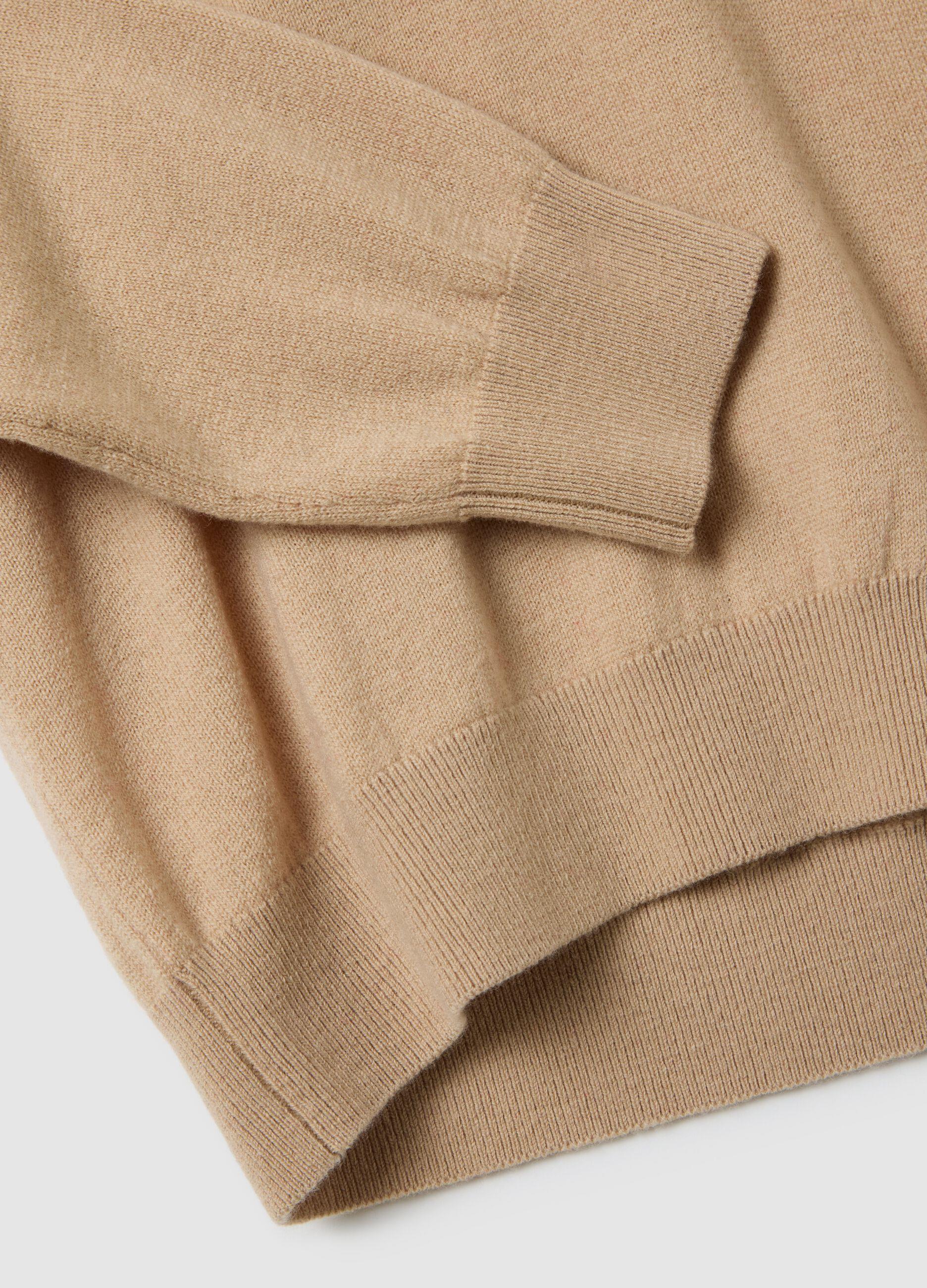 Saf Yünden Regular Kalıp Bej Kazak