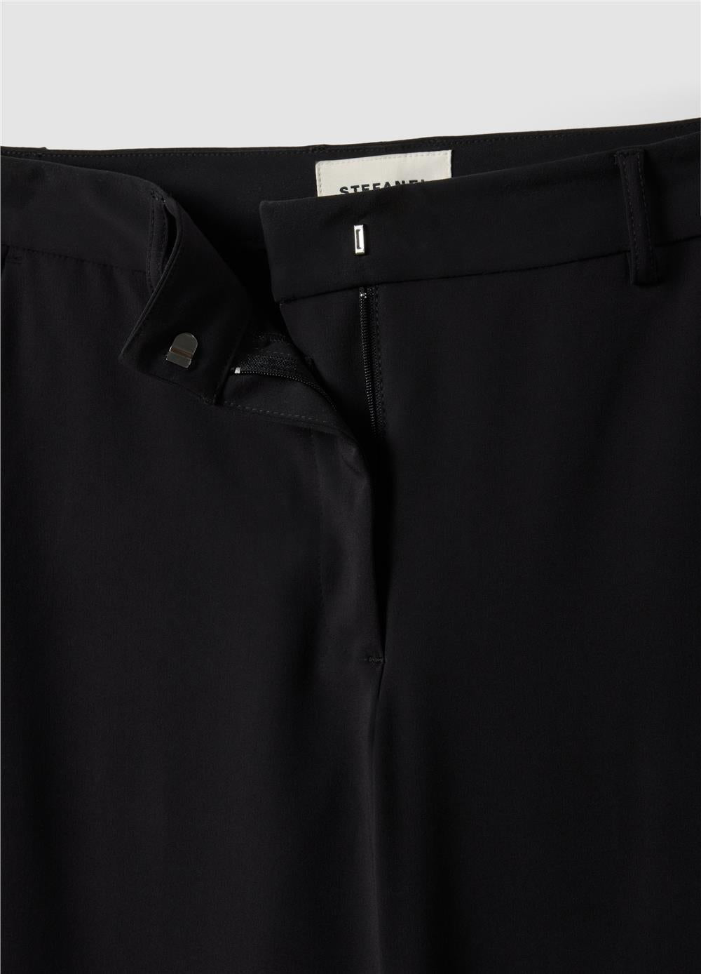 Siyah Regular Kalıp Şık Pantolon